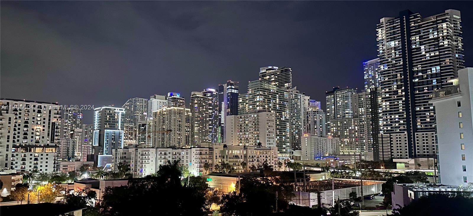 201 17th Rd 807, Miami, Condo,  for sale, Dale Largie, CPA, SFR, LIFESTYLE INTERNATIONAL REALTY