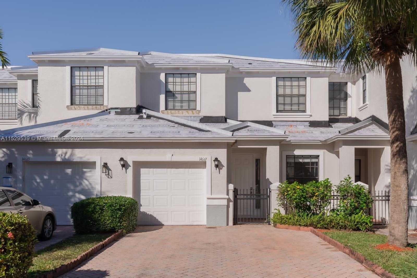 14661 sutherland 14661, Naples, Townhouse,  for rent, Dale Largie, CPA, SFR, LIFESTYLE INTERNATIONAL REALTY