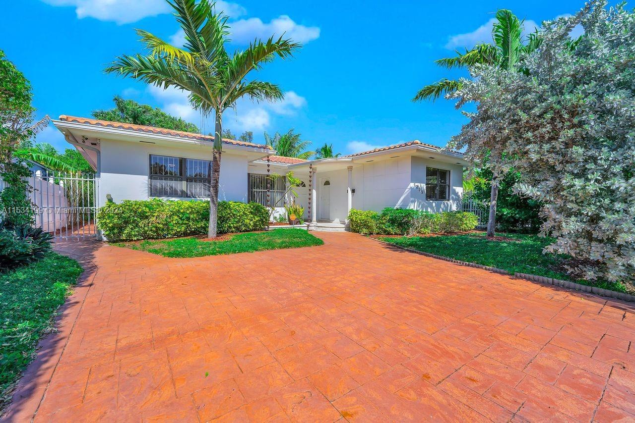 1339 71st St, Miami Beach, Single Family Home,  for sale, Dale Largie, CPA, SFR, LIFESTYLE INTERNATIONAL REALTY