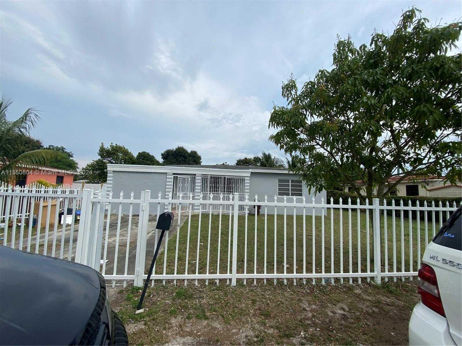 14315 12th Ave, Miami, Single Family Home,  for rent, Dale Largie, CPA, SFR, LIFESTYLE INTERNATIONAL REALTY