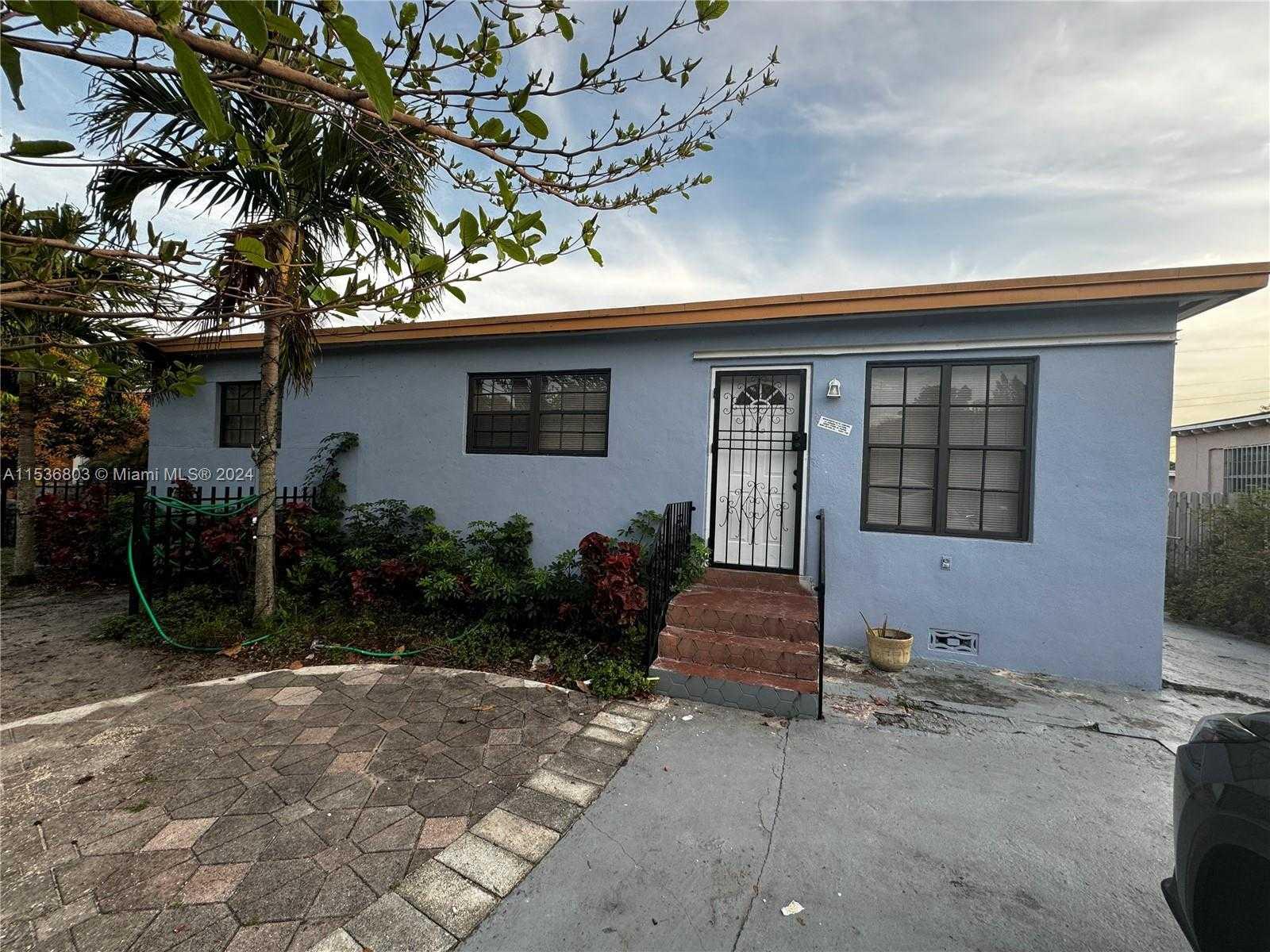 1060 116th St 1, Miami, Multi Family Home,  for rent, Dale Largie, CPA, SFR, LIFESTYLE INTERNATIONAL REALTY