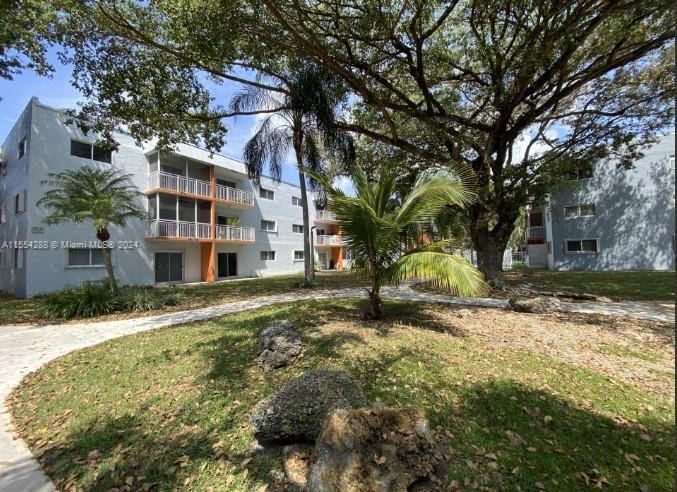 11307 200th St 209-B, Miami, Condo,  for rent, Dale Largie, CPA, SFR, LIFESTYLE INTERNATIONAL REALTY