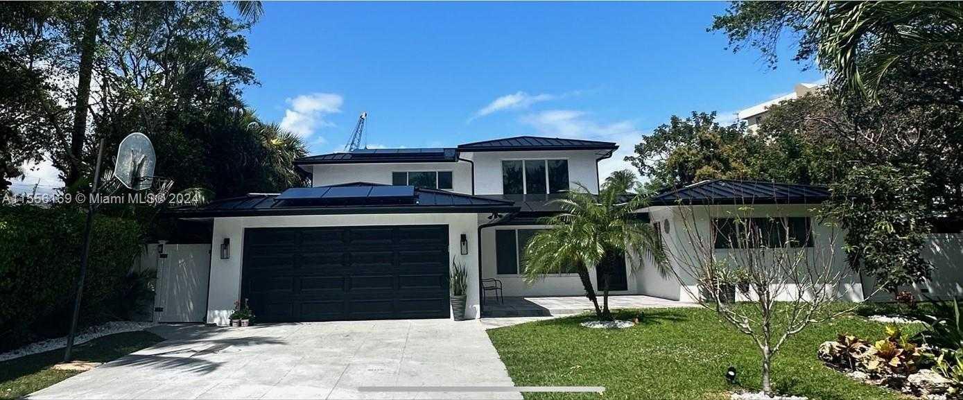 3205 Norfolk St, Pompano Beach, Single Family Home,  for sale, Dale Largie, CPA, SFR, LIFESTYLE INTERNATIONAL REALTY