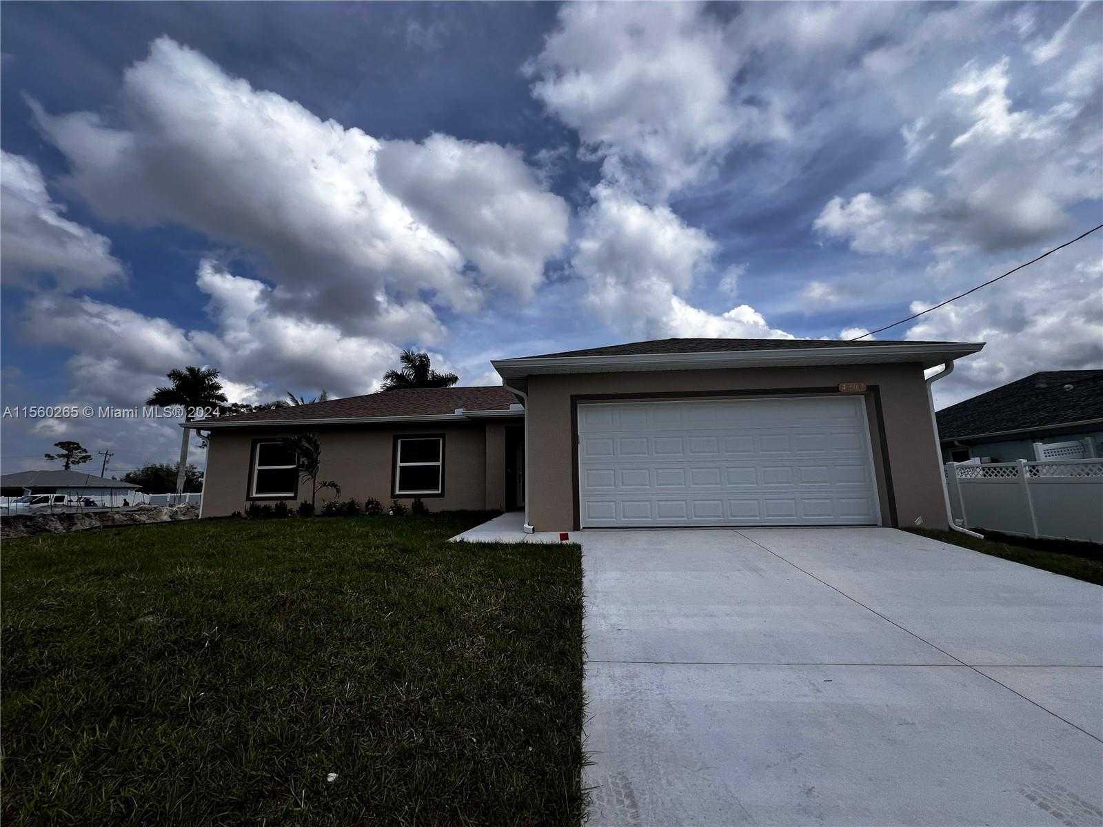 4209 4209 ne 23rd Pl, Cape Coral, Single Family Home,  for sale, Dale Largie, CPA, SFR, LIFESTYLE INTERNATIONAL REALTY