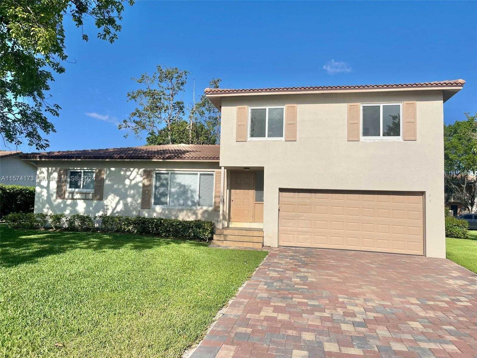 2430 116th Ter 2, Coral Springs, Multi Family Home,  for rent, Dale Largie, CPA, SFR, LIFESTYLE INTERNATIONAL REALTY