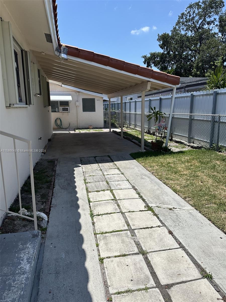 3404 14th St, Miami, Multi Family Home,  for rent, Dale Largie, CPA, SFR, LIFESTYLE INTERNATIONAL REALTY
