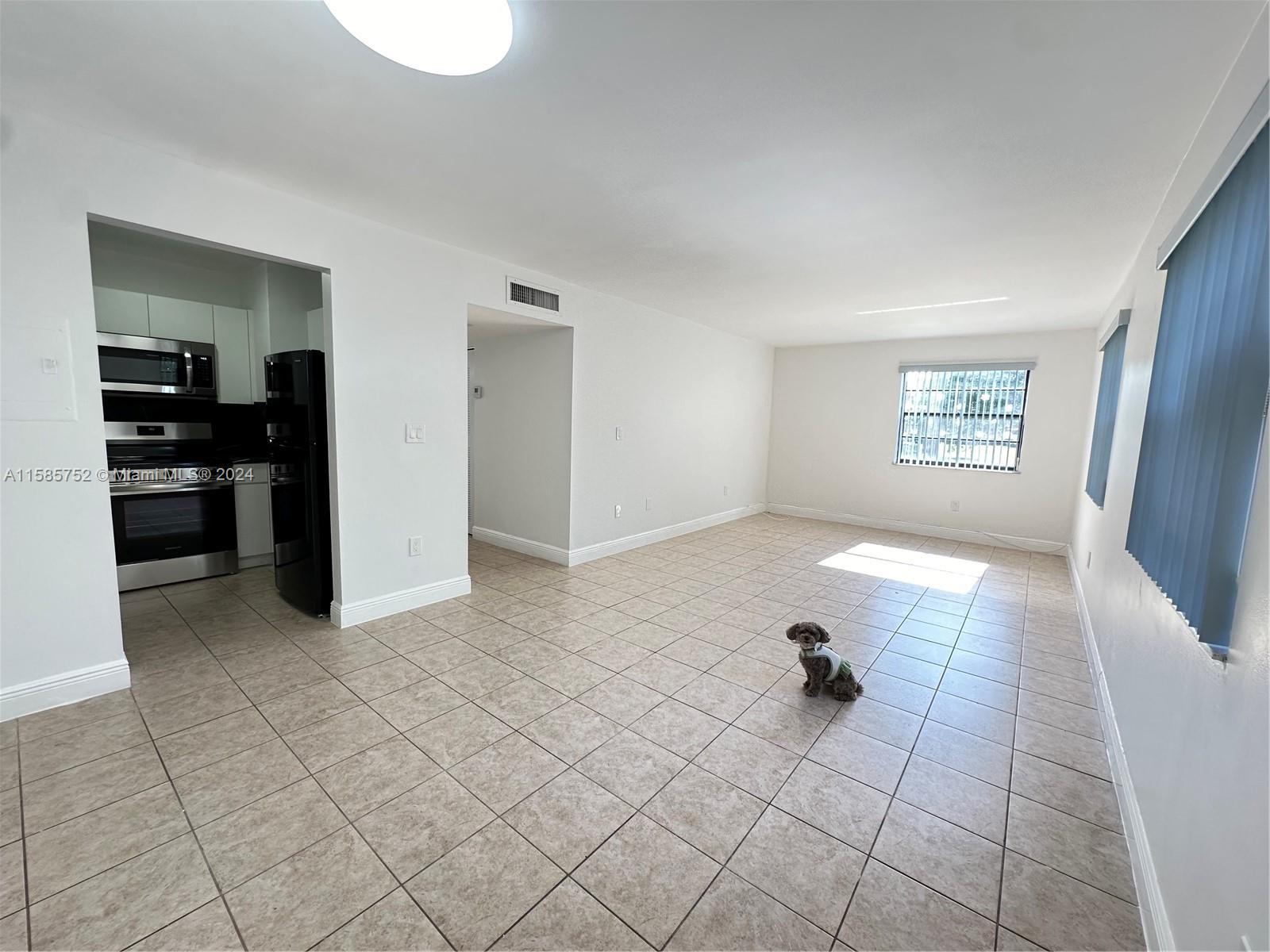 1481 41st St 114, Hialeah, Apartment,  for rent, Dale Largie, CPA, SFR, LIFESTYLE INTERNATIONAL REALTY